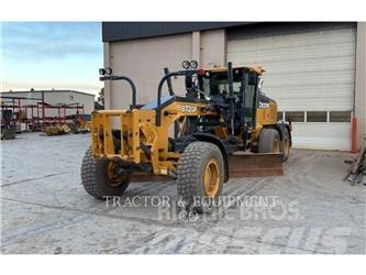 John Deere 872GP Väghyvlar