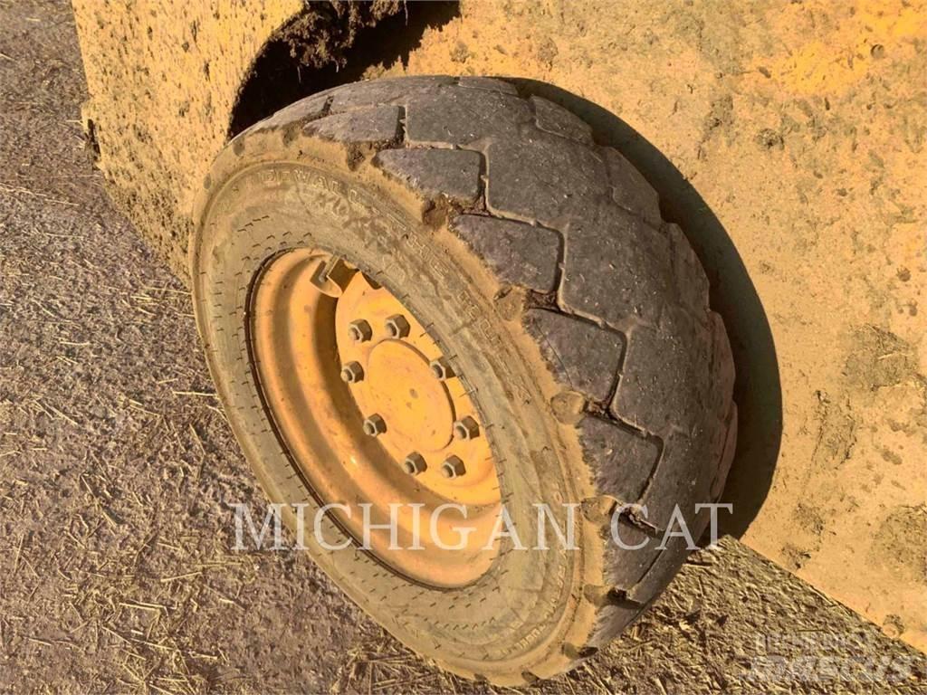 John Deere & CO. 318G Kompaktlastare