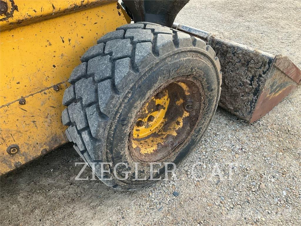 John Deere & CO. 330G Bandlastare