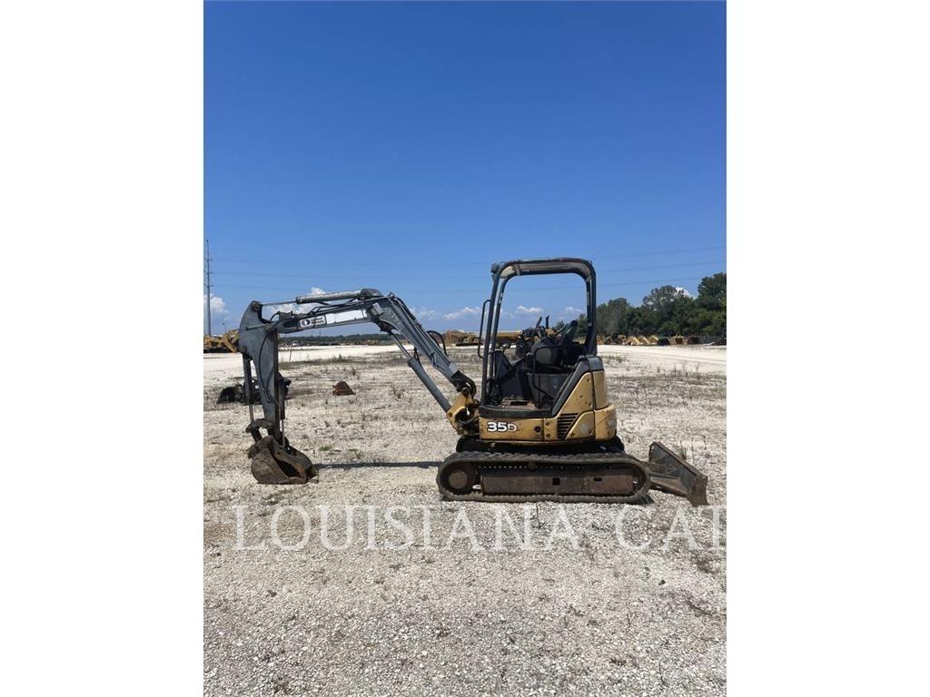 John Deere & CO. 35D Minigrävare < 7t