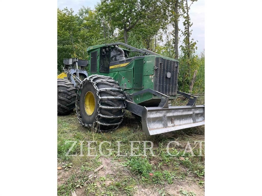 John Deere & CO. 748L Skogstraktorer
