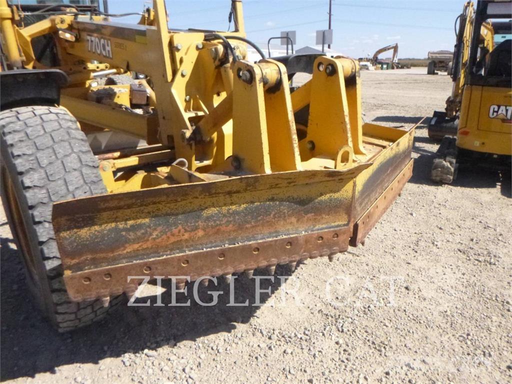 John Deere & CO. 770CH Väghyvlar