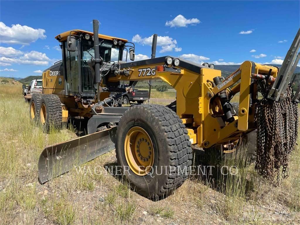 John Deere & CO. 772G AWD Väghyvlar