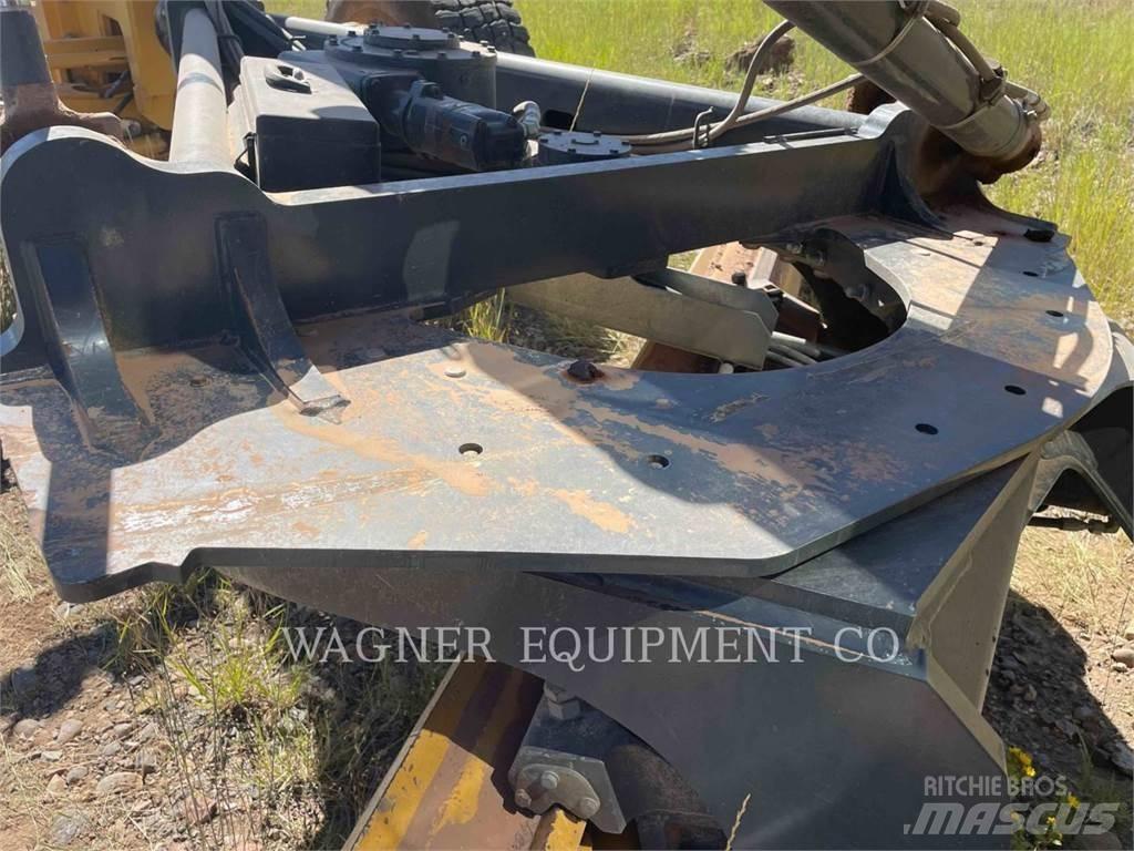 John Deere & CO. 772G AWD Väghyvlar