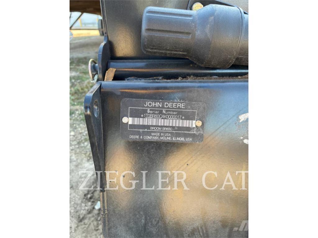 John Deere & CO. BR60C Bomliftar
