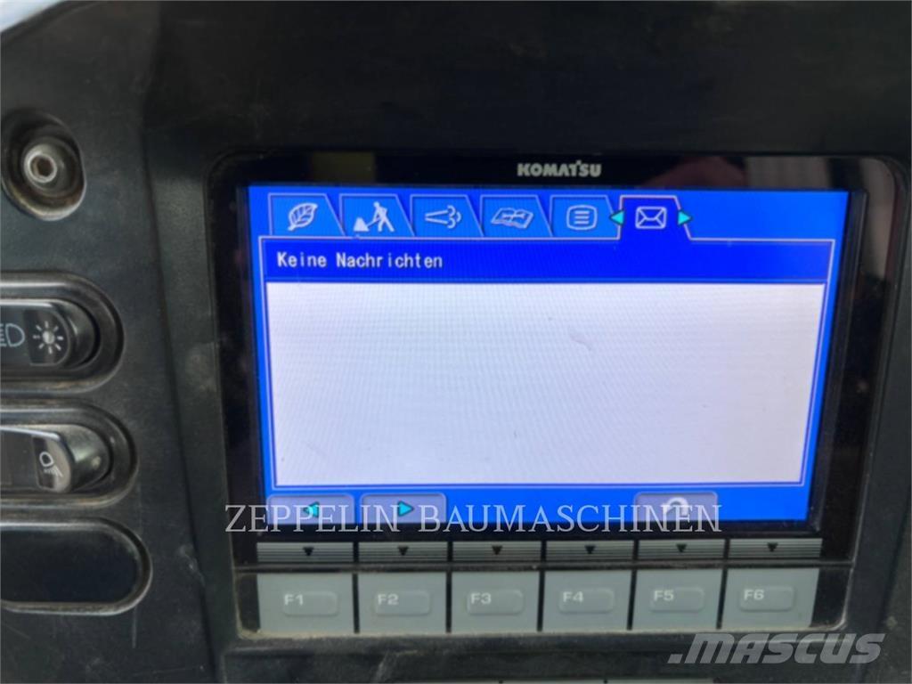 Komatsu D61PX Bandschaktare