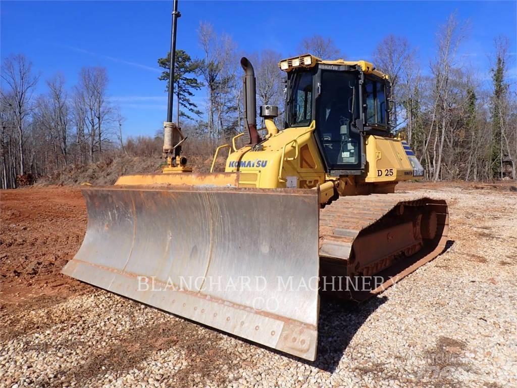 Komatsu D61PX-23 Bandschaktare