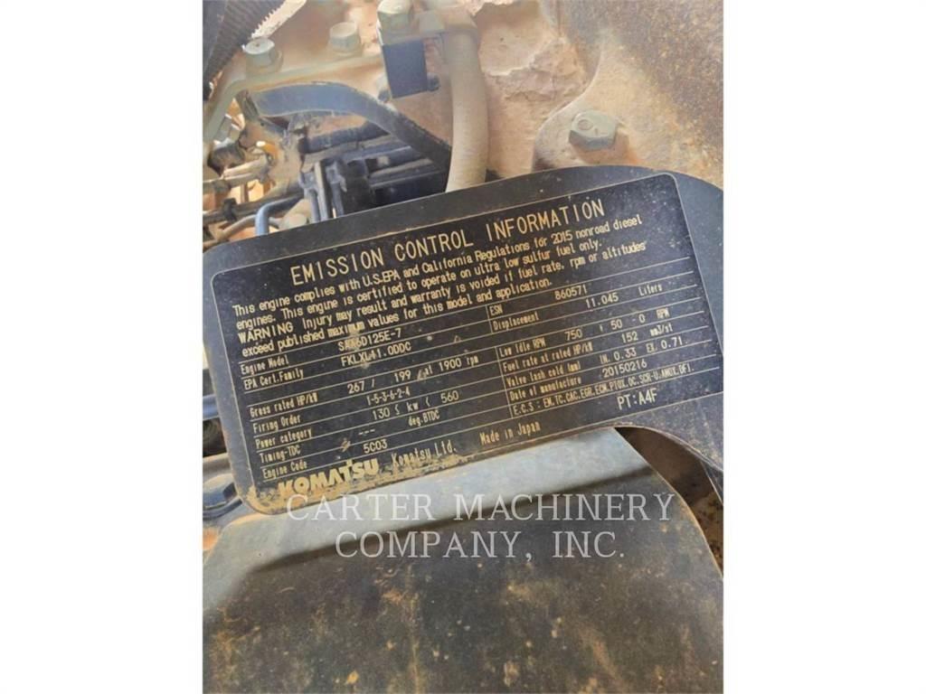 Komatsu D85PX Bandschaktare