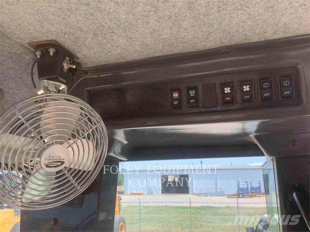 Komatsu GD655-3 Väghyvlar