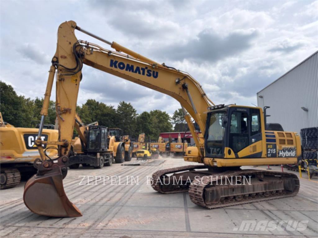 Komatsu HB215LC-2 Bandgrävare