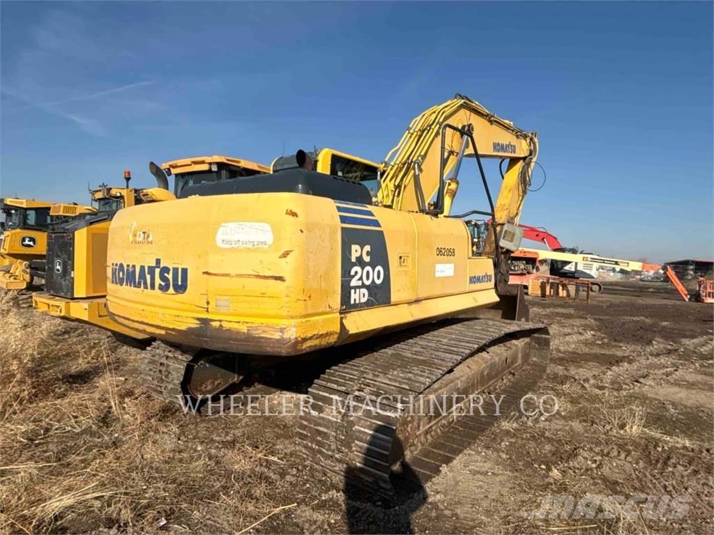Komatsu PC200-8 Bandgrävare