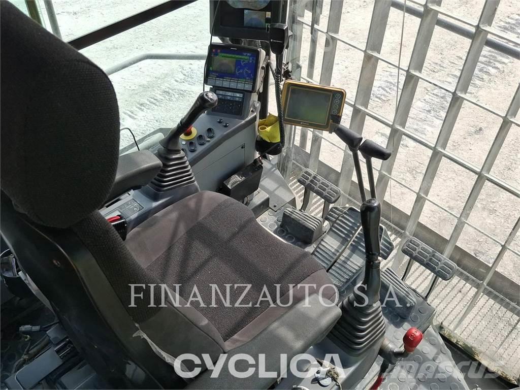 Komatsu PC2000-11 Bandgrävare