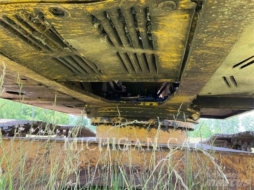 Komatsu PC220 Bandgrävare