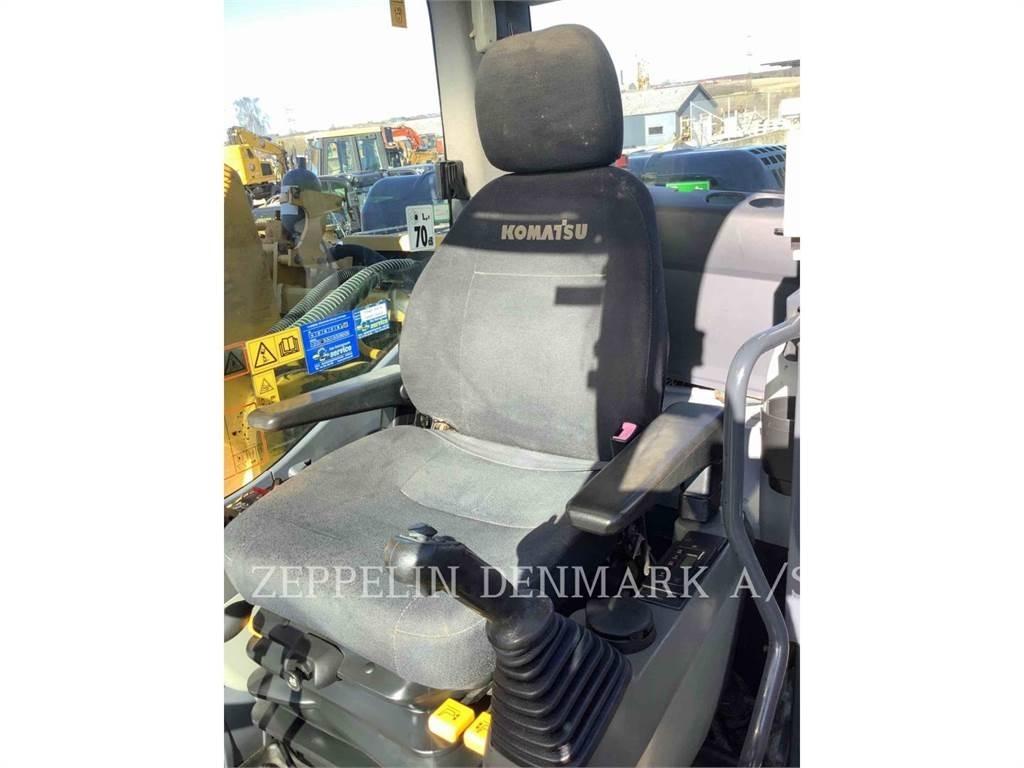Komatsu PC240 Bandgrävare