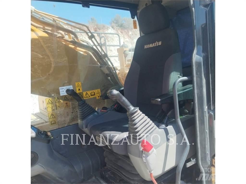Komatsu PC490 Bandgrävare