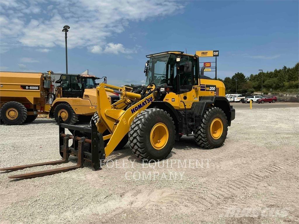 Komatsu WA200-8 Hjullastare