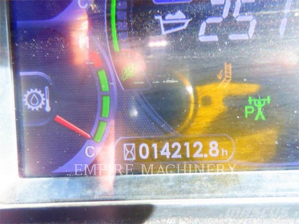 Komatsu WA900-8 Hjullastare