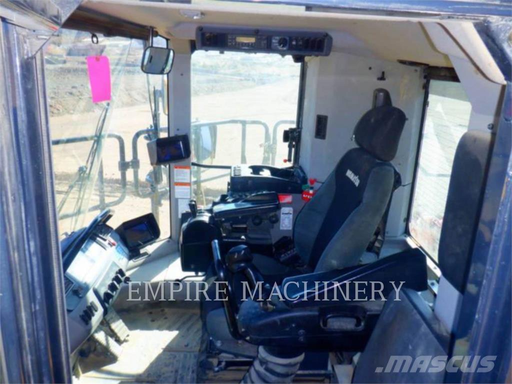 Komatsu WA900-8 Hjullastare