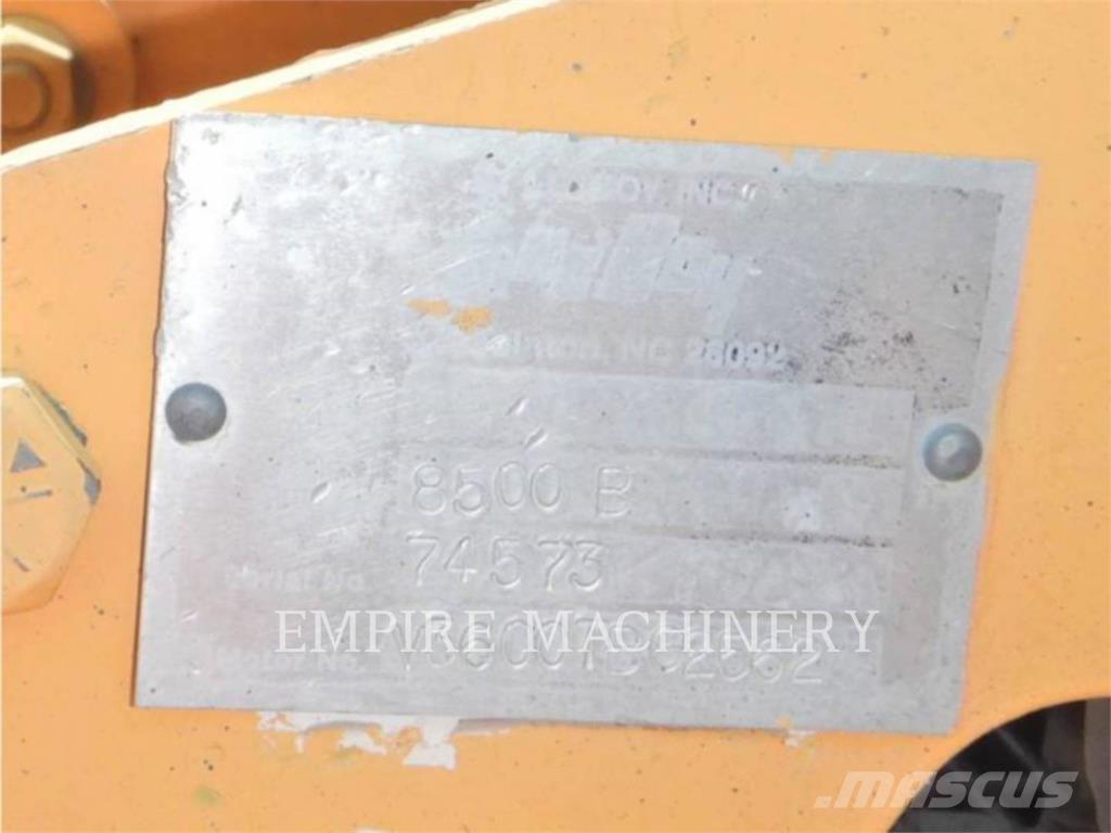 LeeBoy L8500B Asfaltsläggningsmaskiner