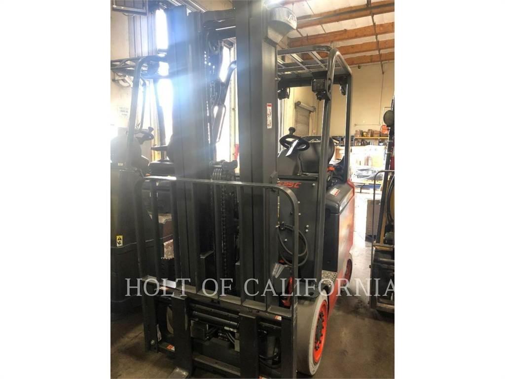 Linde E32CL Elmotviktstruckar