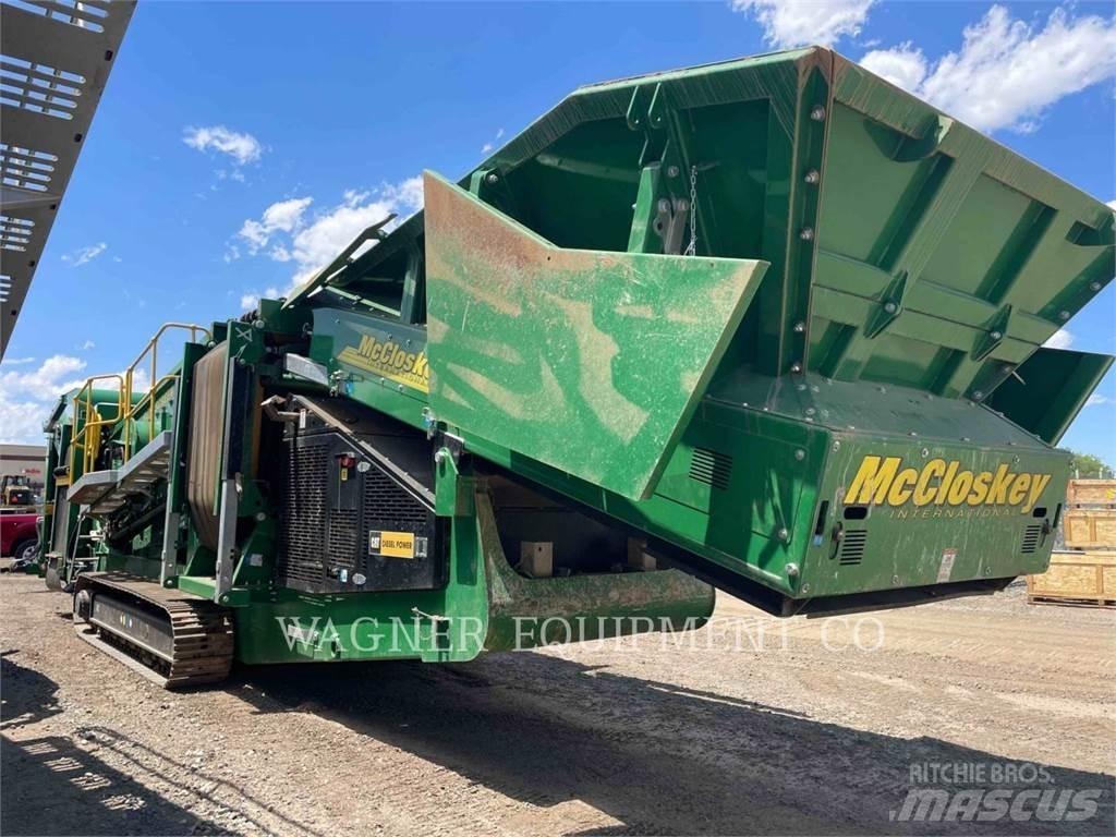 McCloskey R230 Krossar
