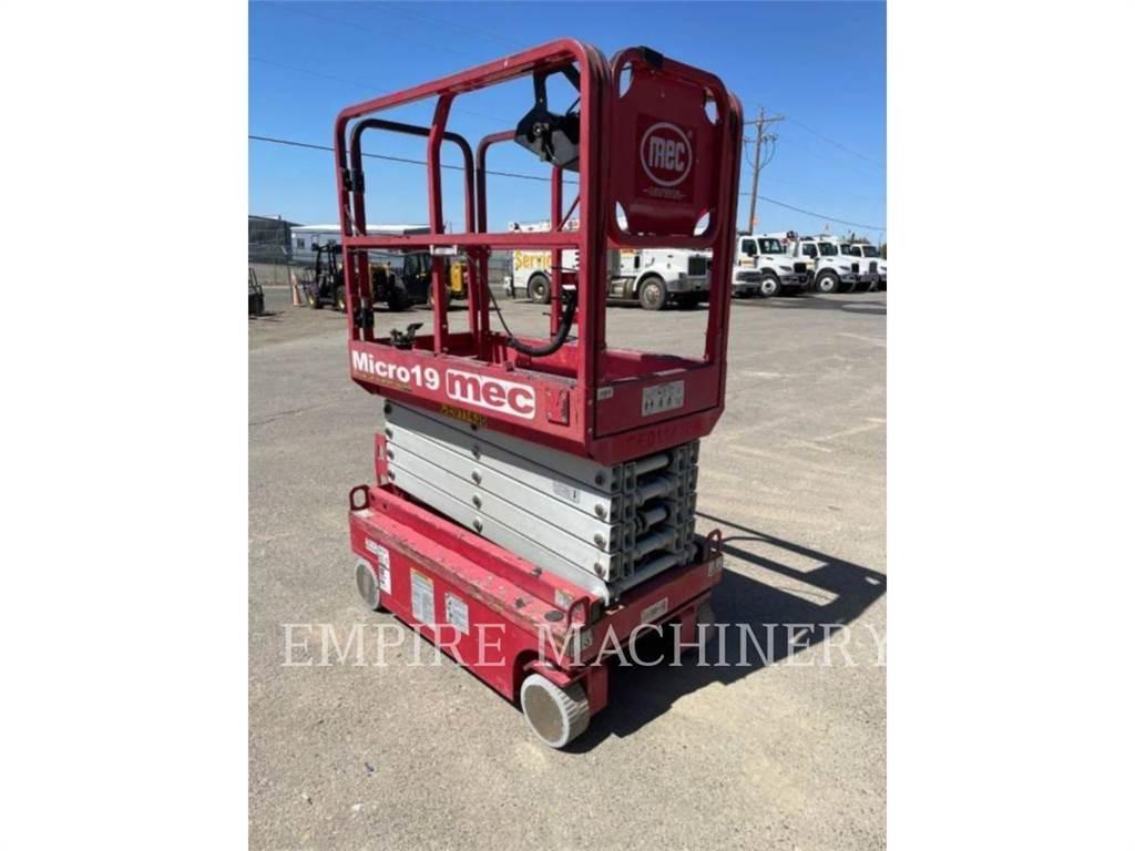 MEC MICRO 19 Bomliftar