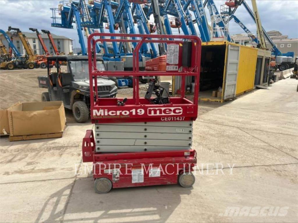 MEC MICRO 19 Bomliftar