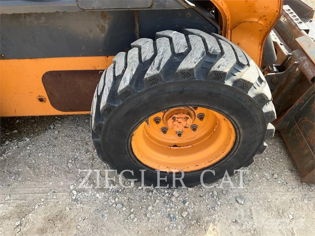 New Holland SV250 Kompaktlastare