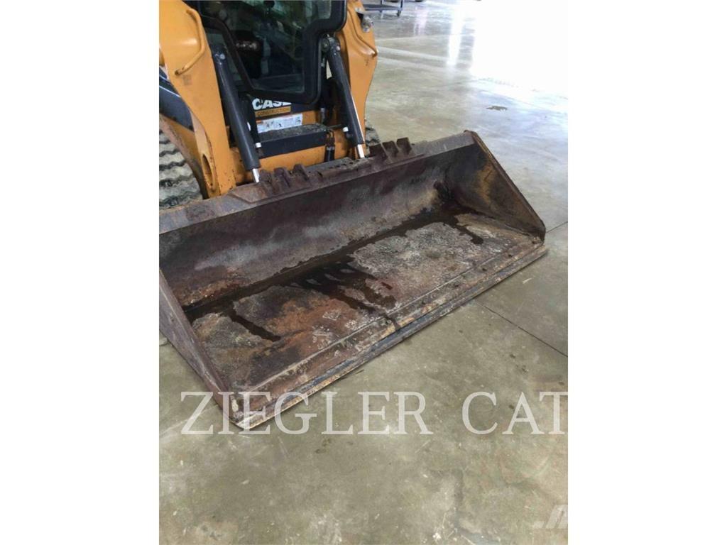 New Holland TR270B Bandlastare