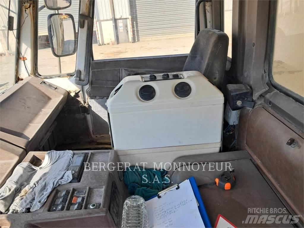Perlini 131 33 Midjestyrd dumper