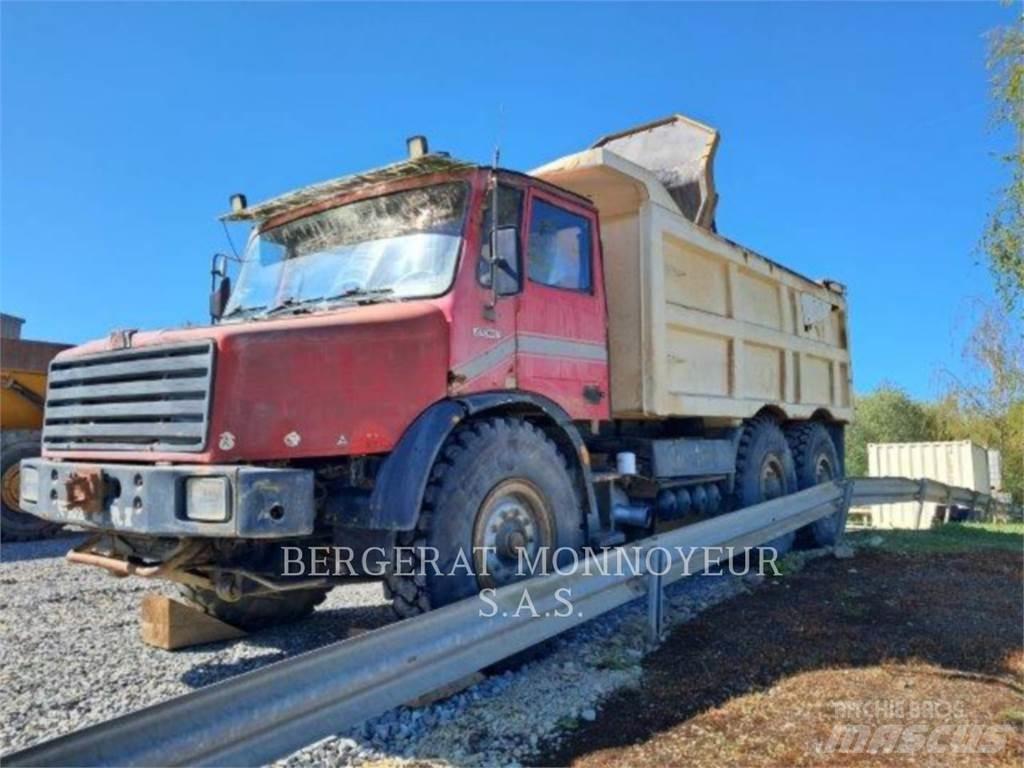 Perlini 131 33 Midjestyrd dumper