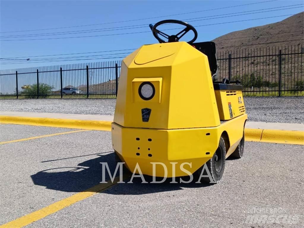 Polaris C-425 Skotare