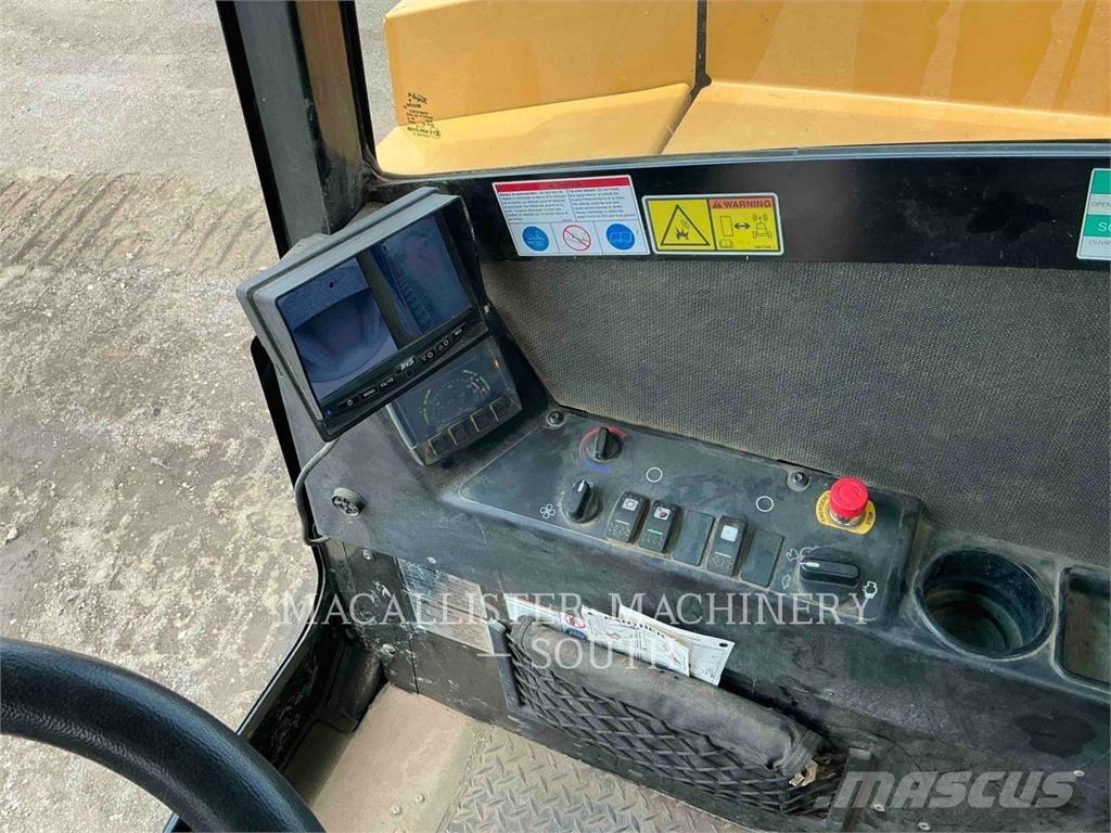 Prinoth T14R Midjestyrd dumper