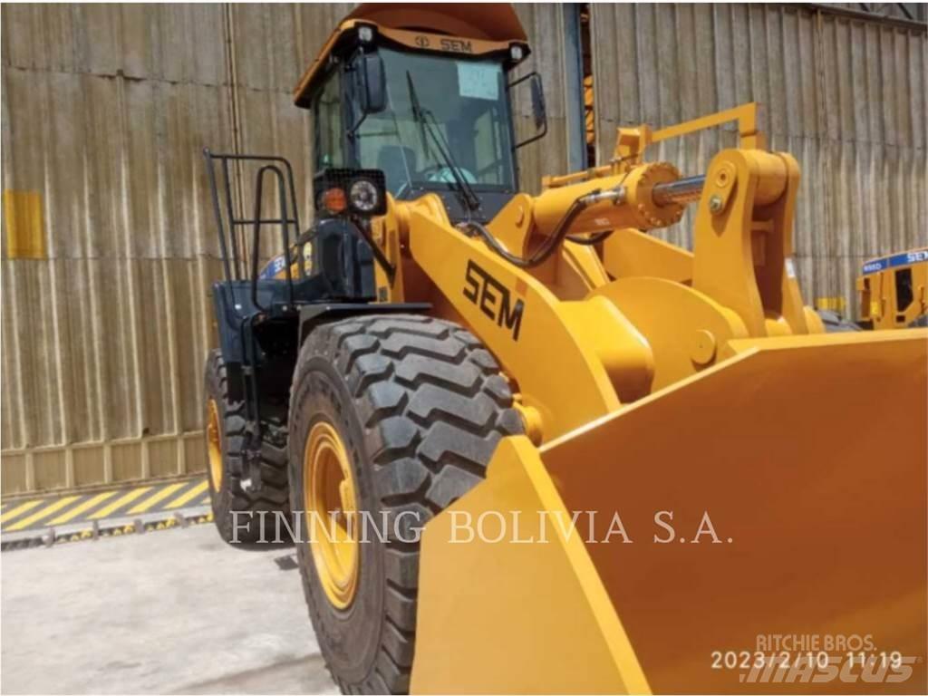 SEM MACHINERY SEM668D Hjullastare