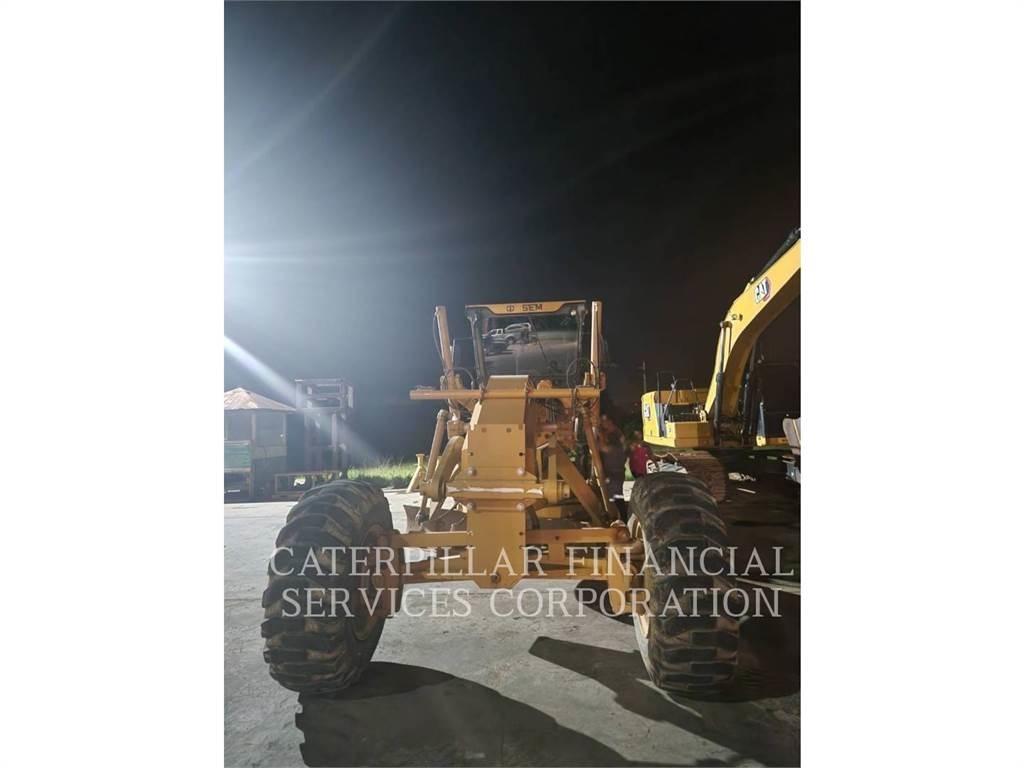 SEM MACHINERY SEM919 Väghyvlar