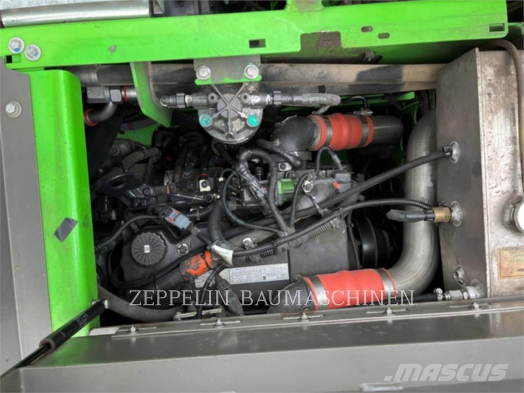 Sennebogen 821E Rivningsgrävare