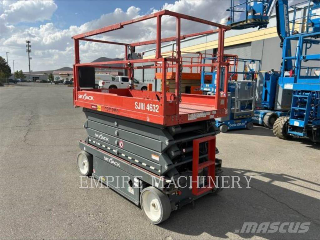 Skyjack 4632 Bomliftar