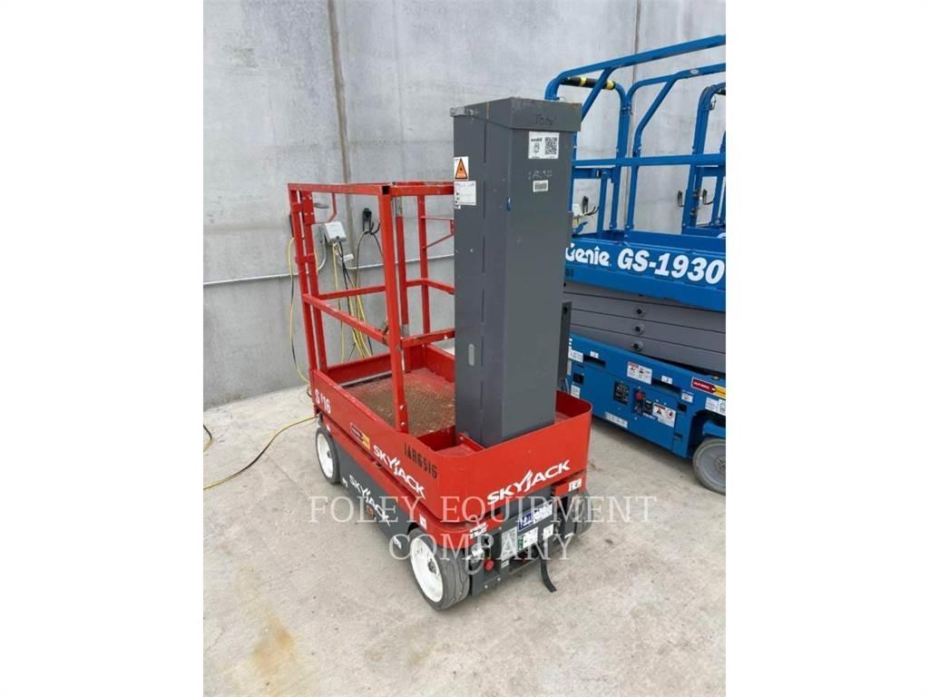 Skyjack (OBSOLETE) SJ16 Saxliftar