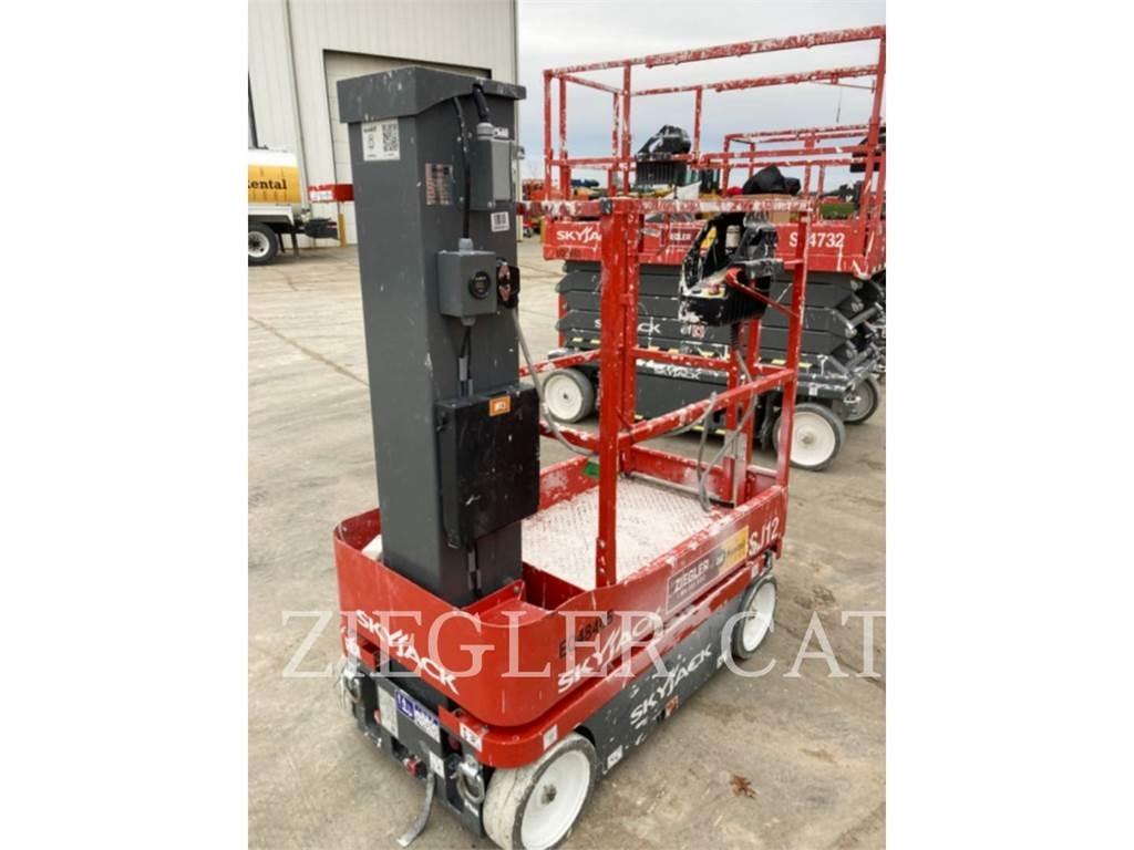 Skyjack SJ12 Saxliftar