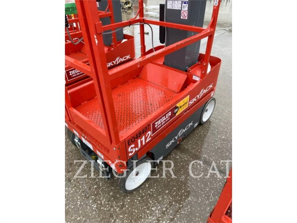 Skyjack SJ12 Saxliftar