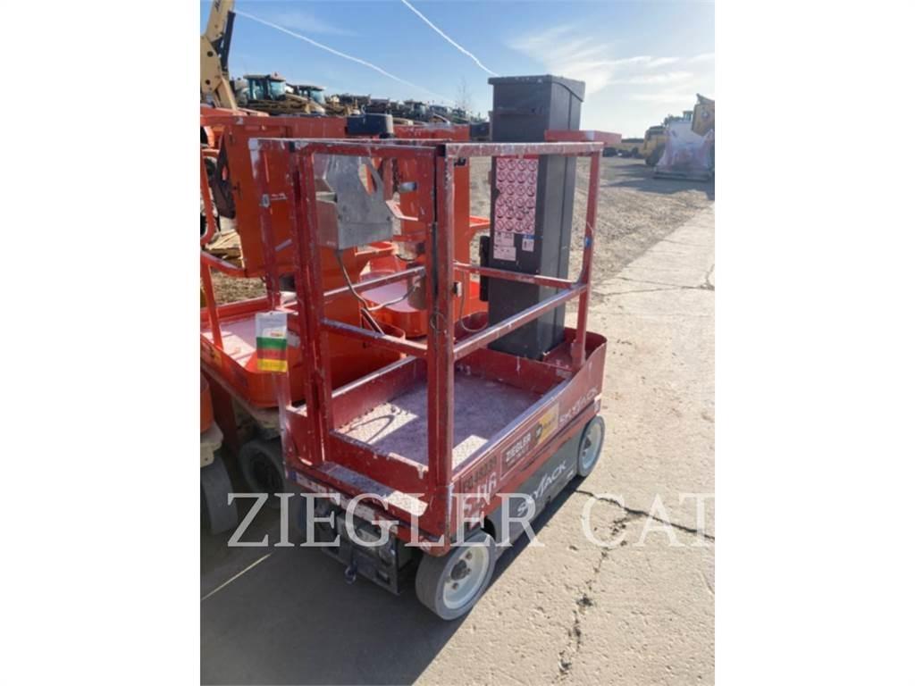 Skyjack SJ16 Saxliftar