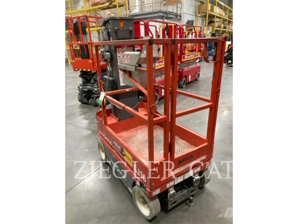 Skyjack SJ16 Saxliftar