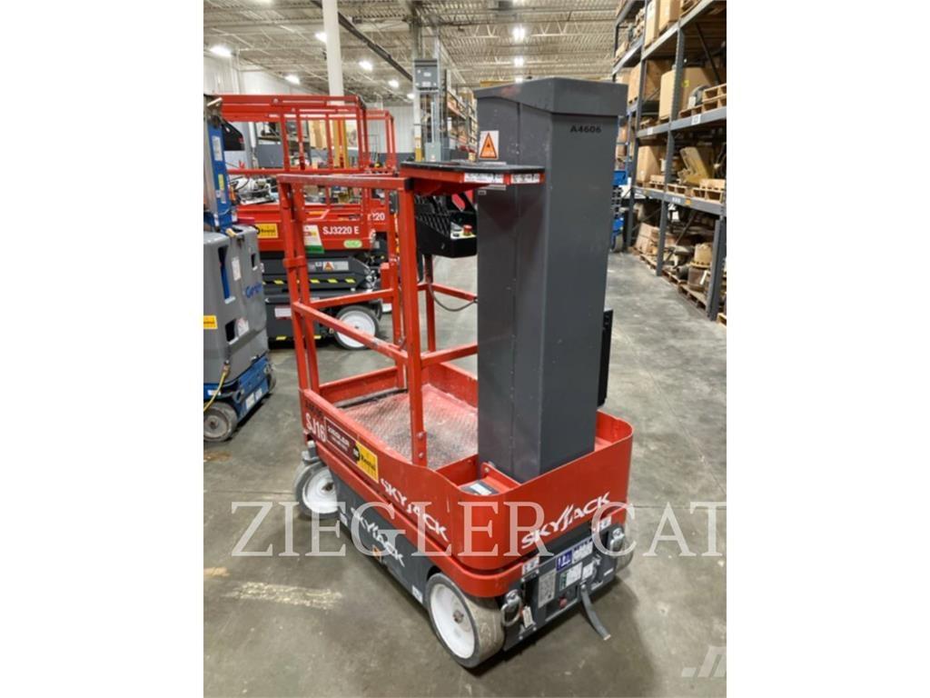 Skyjack SJ16 Saxliftar