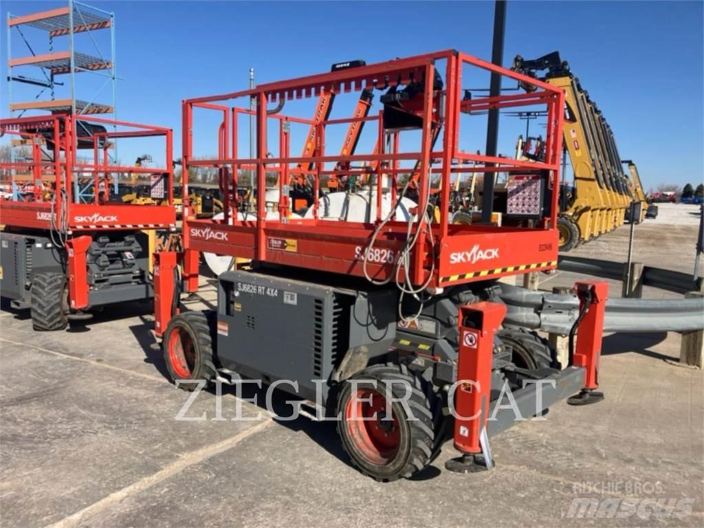 Skyjack SJ6826RT Saxliftar