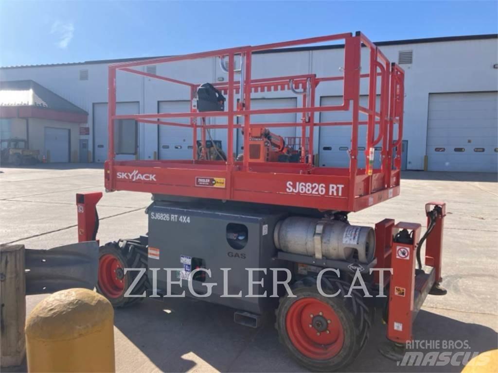 Skyjack SJ6826RT Saxliftar