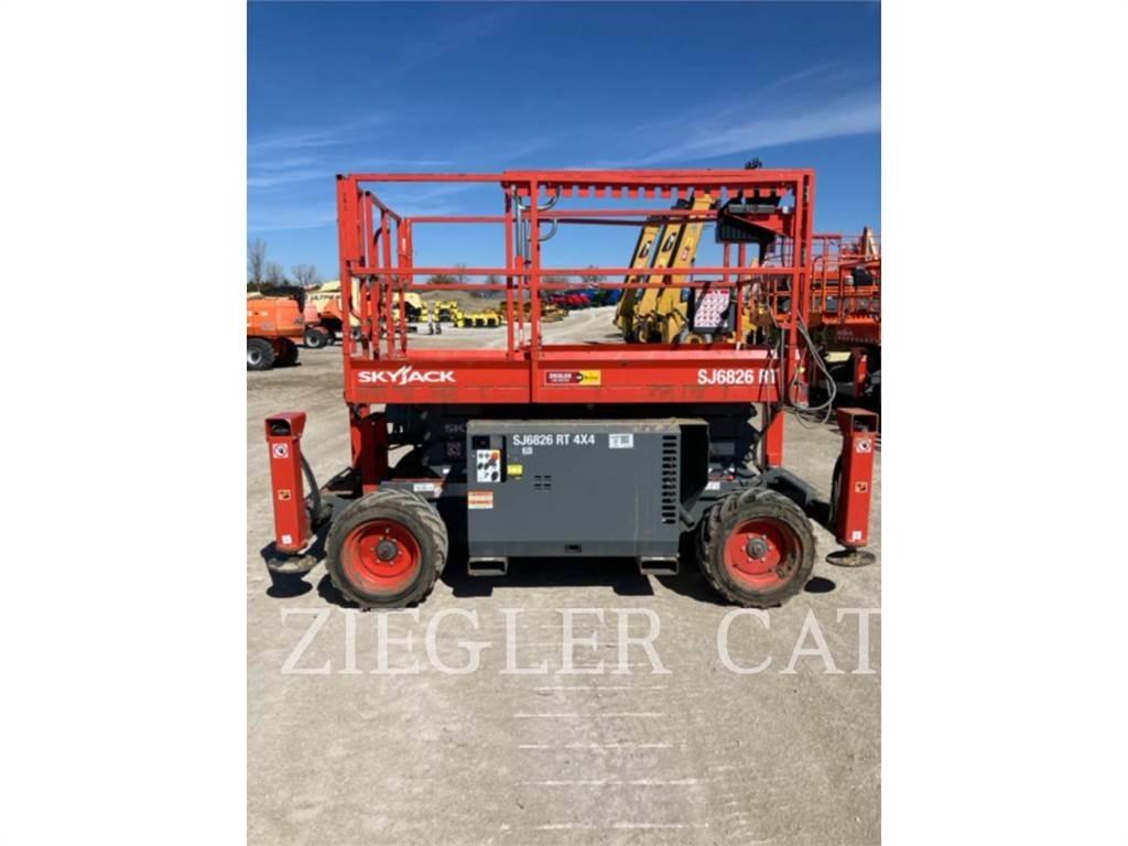 Skyjack SJ6826RT Saxliftar