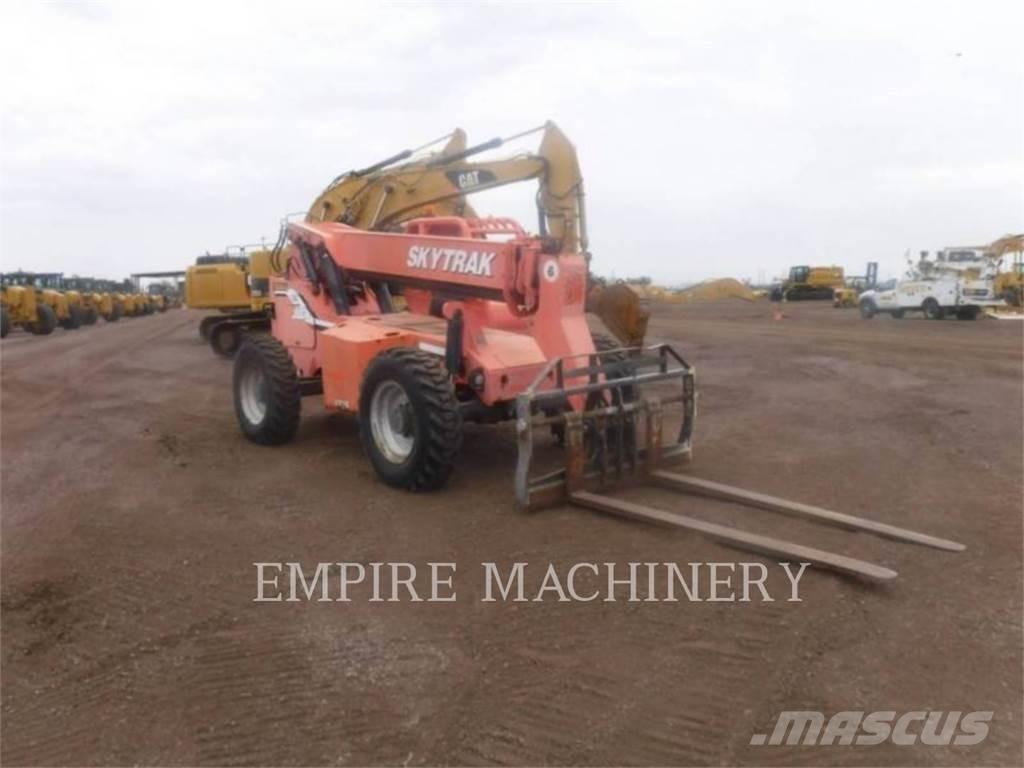SkyTrak 6036 Bomliftar