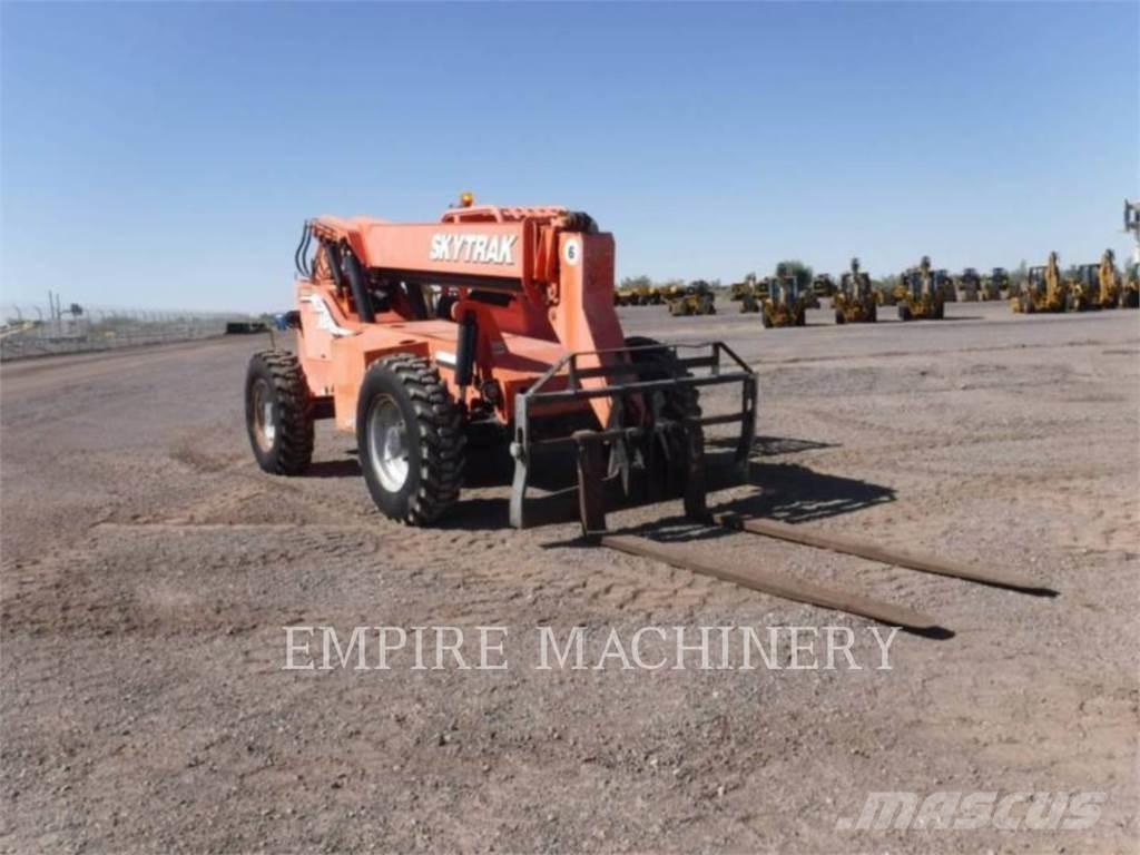 SkyTrak 6036 Bomliftar