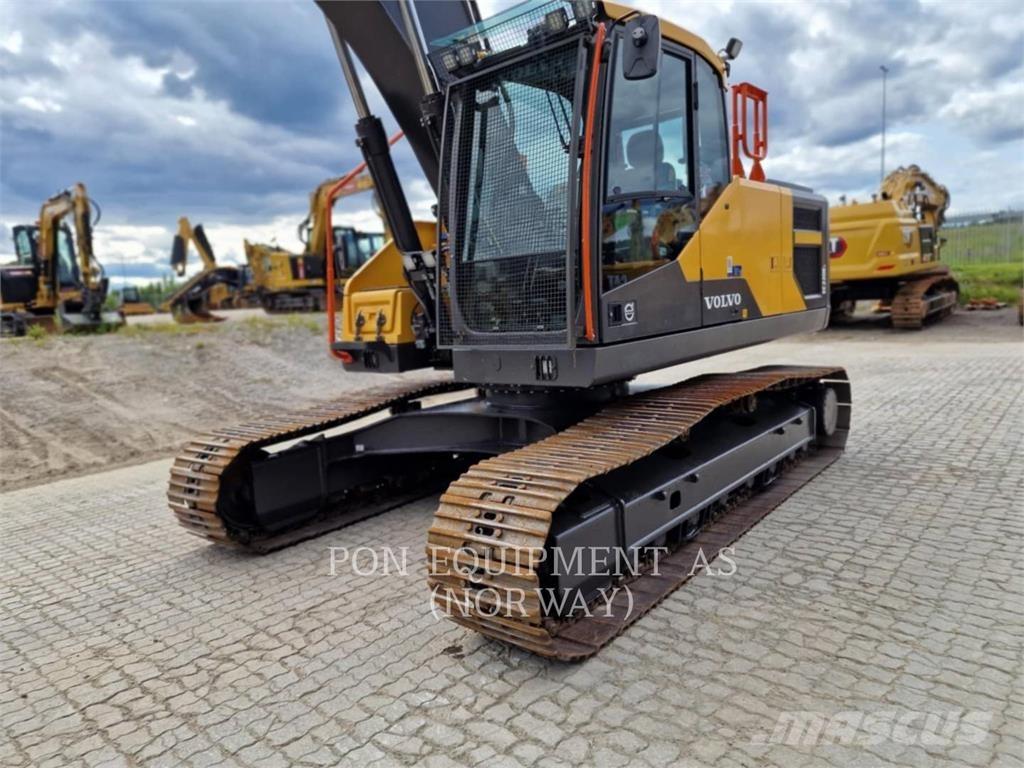 Volvo EC220 Bandgrävare
