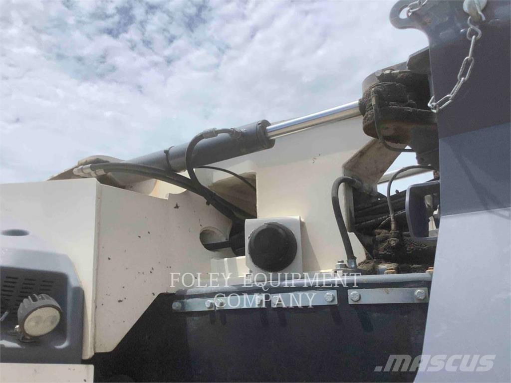Wirtgen W120CFI Asfaltsläggningsmaskiner